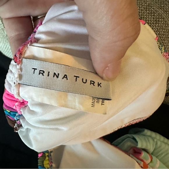 TRINA TURK Bright Floral Triangle Halter Gold Ring Bikini Top and Bottom Size 8 - Picture 15 of 16